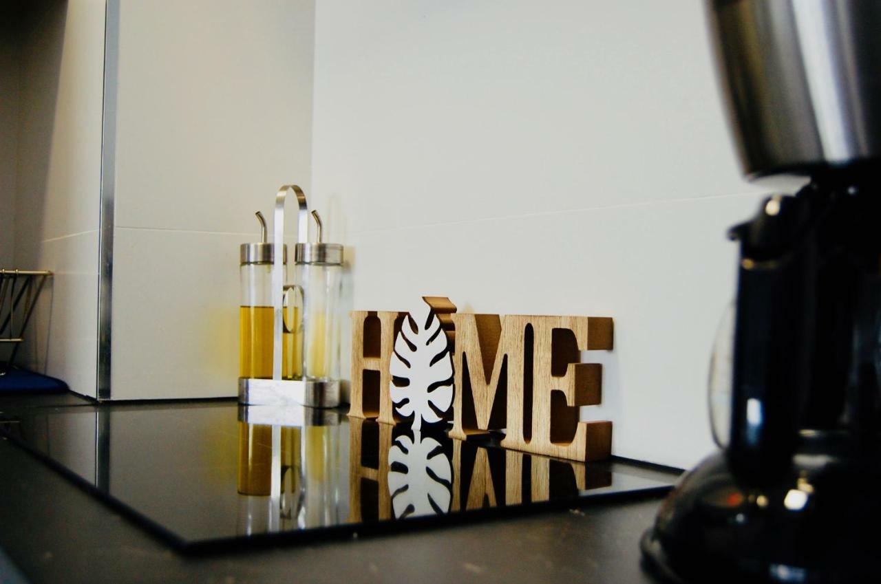 Edf Malaga Apartment เนร์คา ภายนอก รูปภาพ