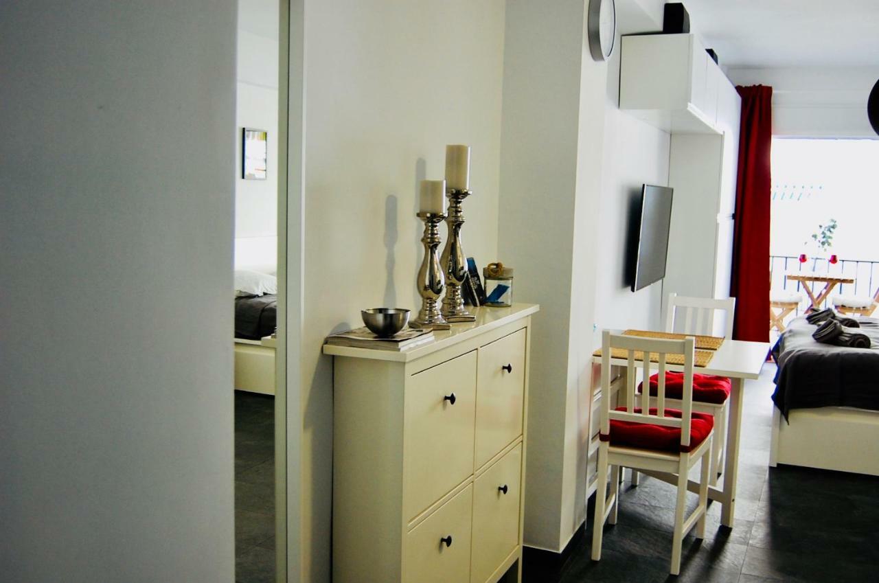 Edf Malaga Apartment เนร์คา ภายนอก รูปภาพ