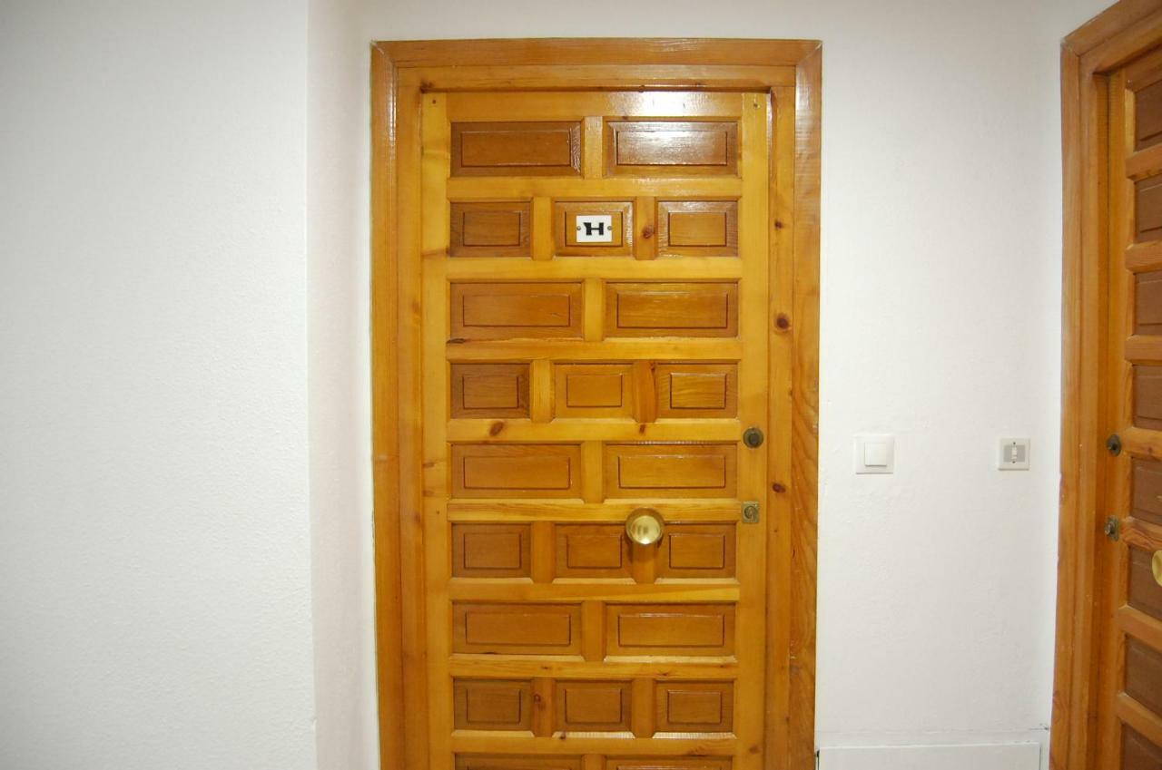 Edf Malaga Apartment เนร์คา ภายนอก รูปภาพ